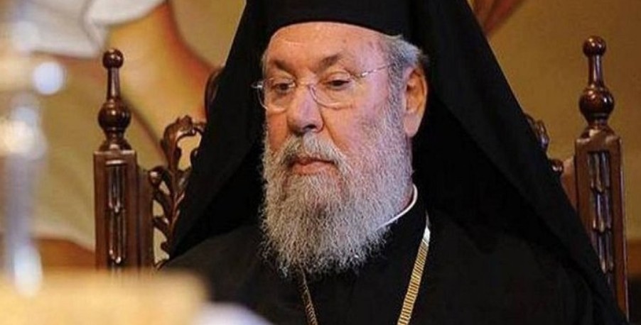 Αρχιεπίσκοπος για μέτρα: «Δεν θα υπακούσουμε, θα καλέσουμε τους πιστούς να προσέλθουν με αποστάσεις και φορώντας τις μάσκες».